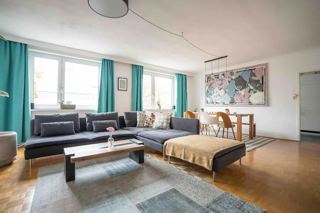 Cozy And Stylish Apartment Near Schoenbrunn Castle Wien